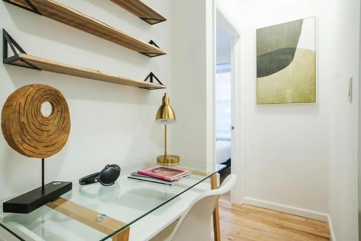 Ferienwohnung 74-4A 2Br2Ba In Uws W&D Gym In Building New York 0*,  USA
